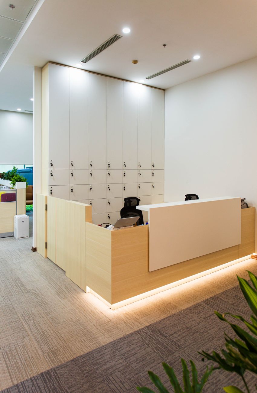 Reception counter in a light interior